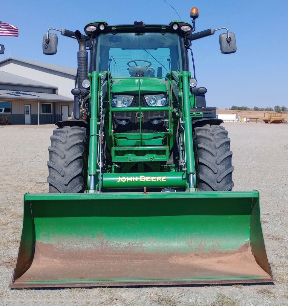 2015 John Deere 6125R