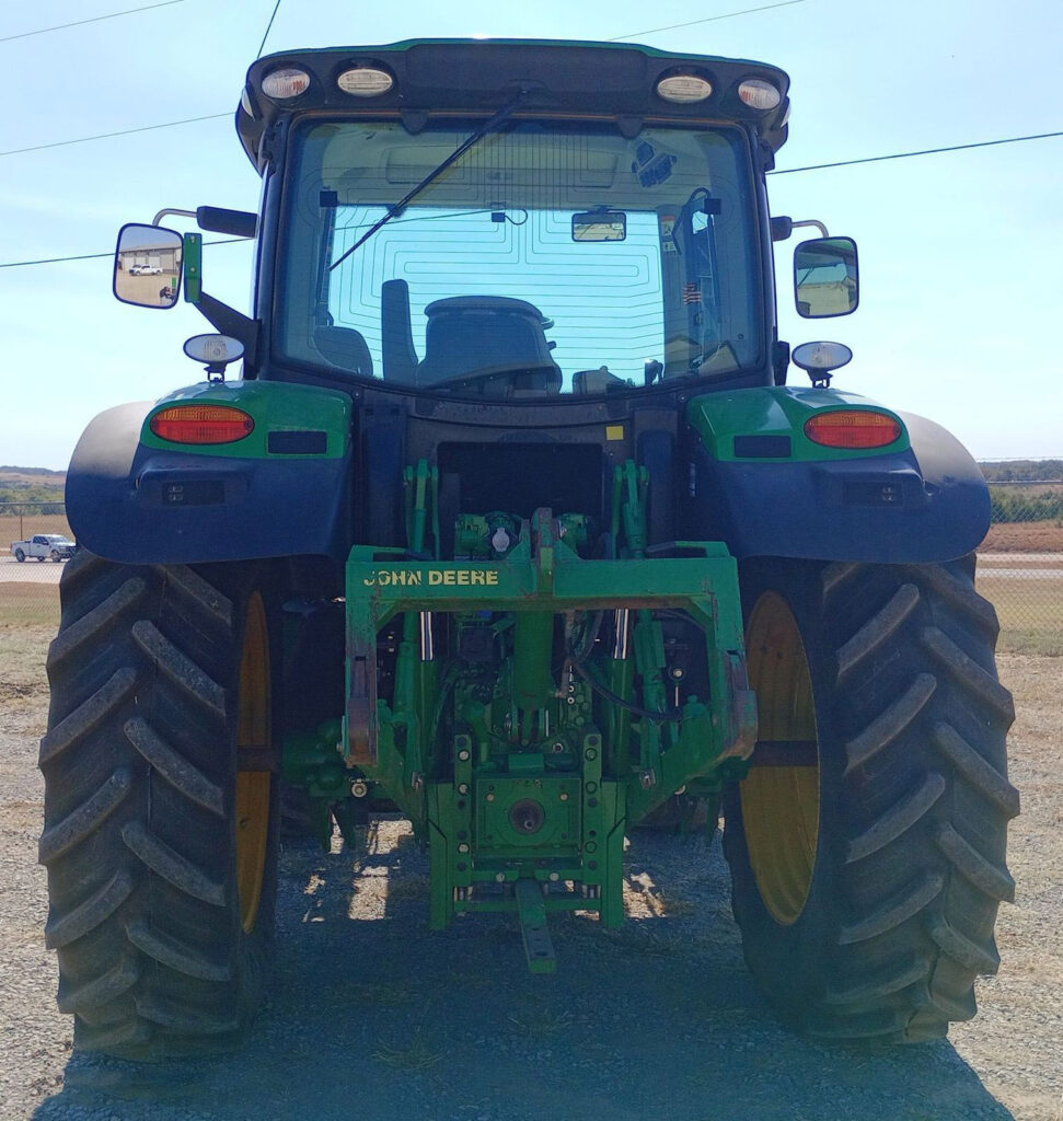 2015 John Deere 6125R